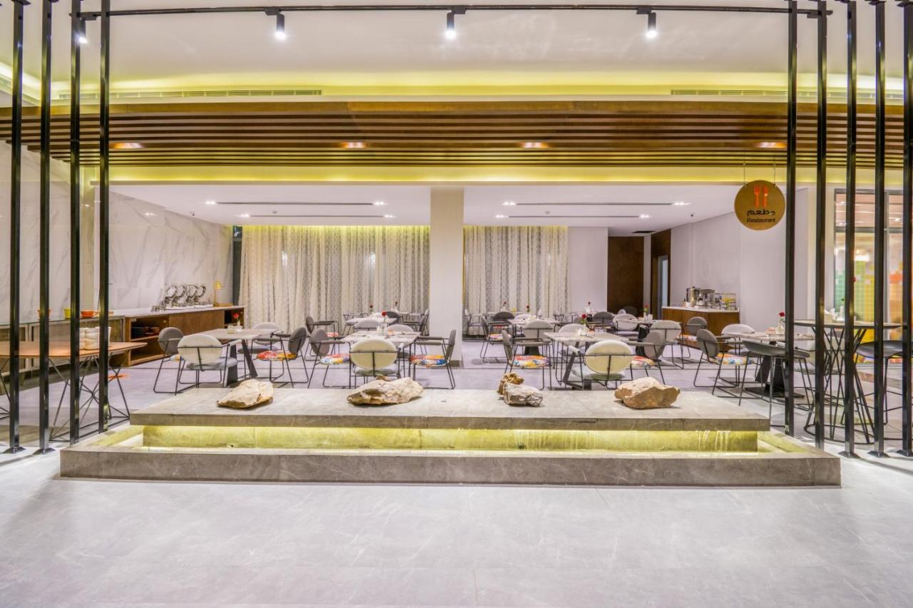 Ewaa Express Hotel - Tabúk Kültér fotó