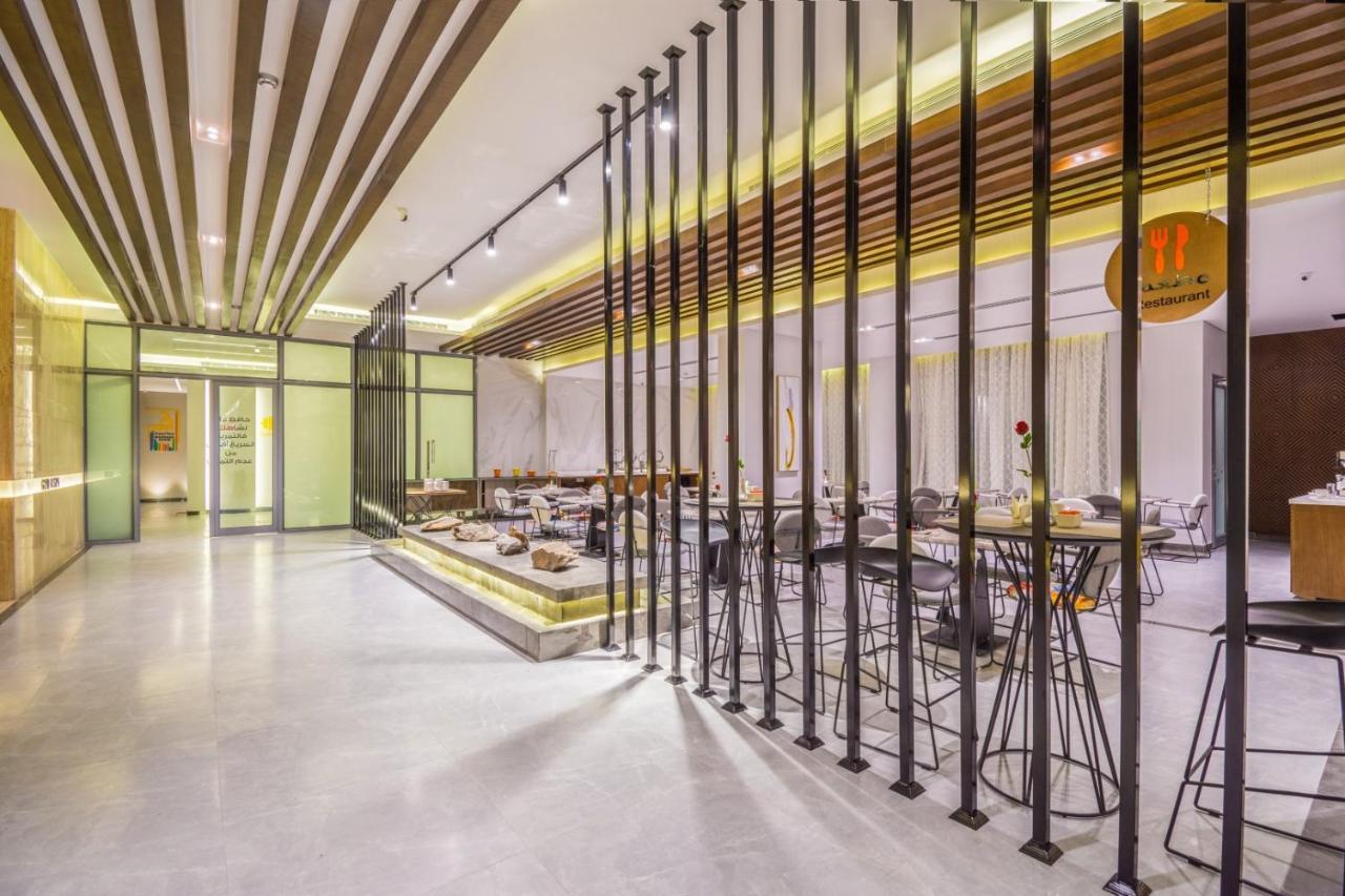 Ewaa Express Hotel - Tabúk Kültér fotó